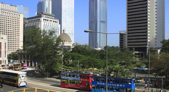  香港优专才移民 